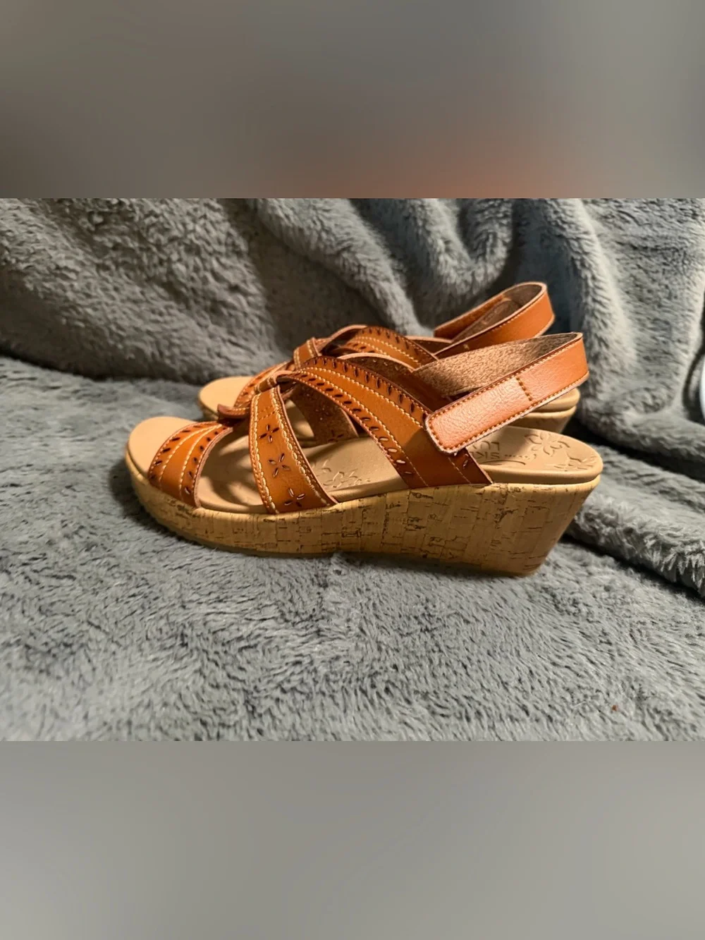 Skechers Women's Tan Leather Strappy Slingback Sandals